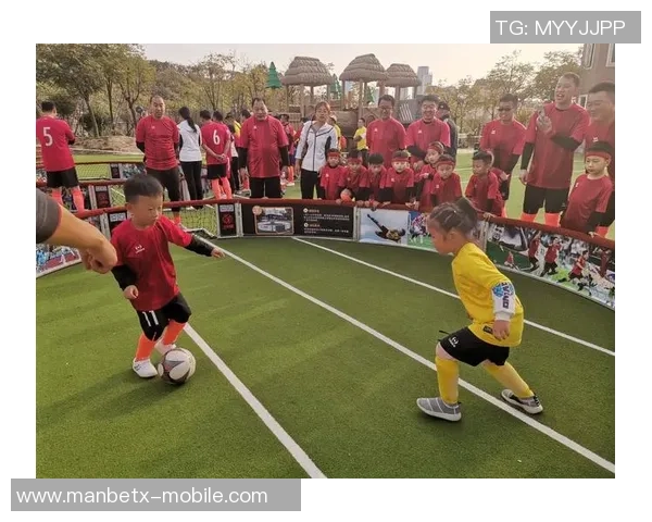 激情四溢的足球嘉年华策划方案助力全民健身与团结友谊的盛会 激情四溢的足球嘉年华策划方案助力全民健身与团结友谊的盛会