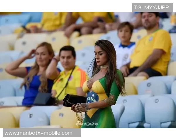 足球人体彩绘艺术展现运动与美的完美结合与激情碰撞